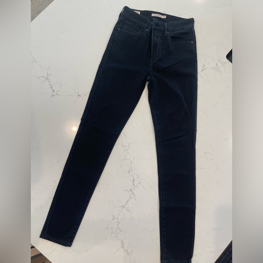 721 High Rise Skinny Black Skinny Levi’s Jeans